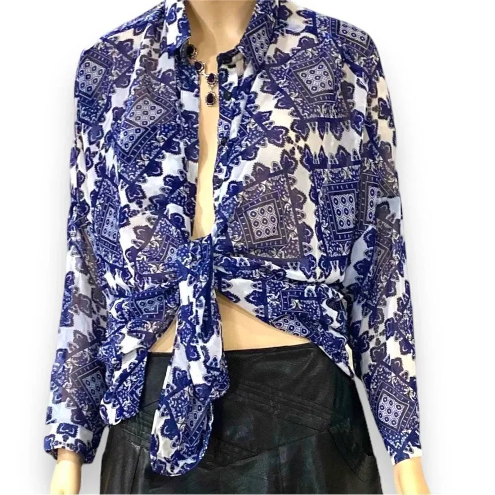 Blue and White Floral Long Sleeve Oversized Lightweight Button Down Shirt NEW